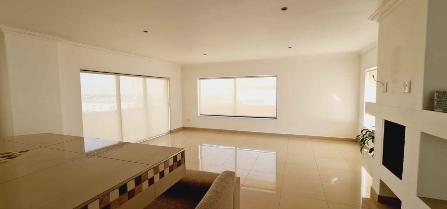 5 Bedroom Property for Sale in Baronetcy Estate Western Cape